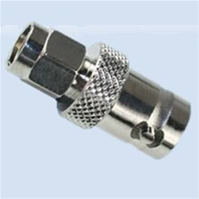 Adaptateur SMA mâle vers BNC femelle 50 ohms